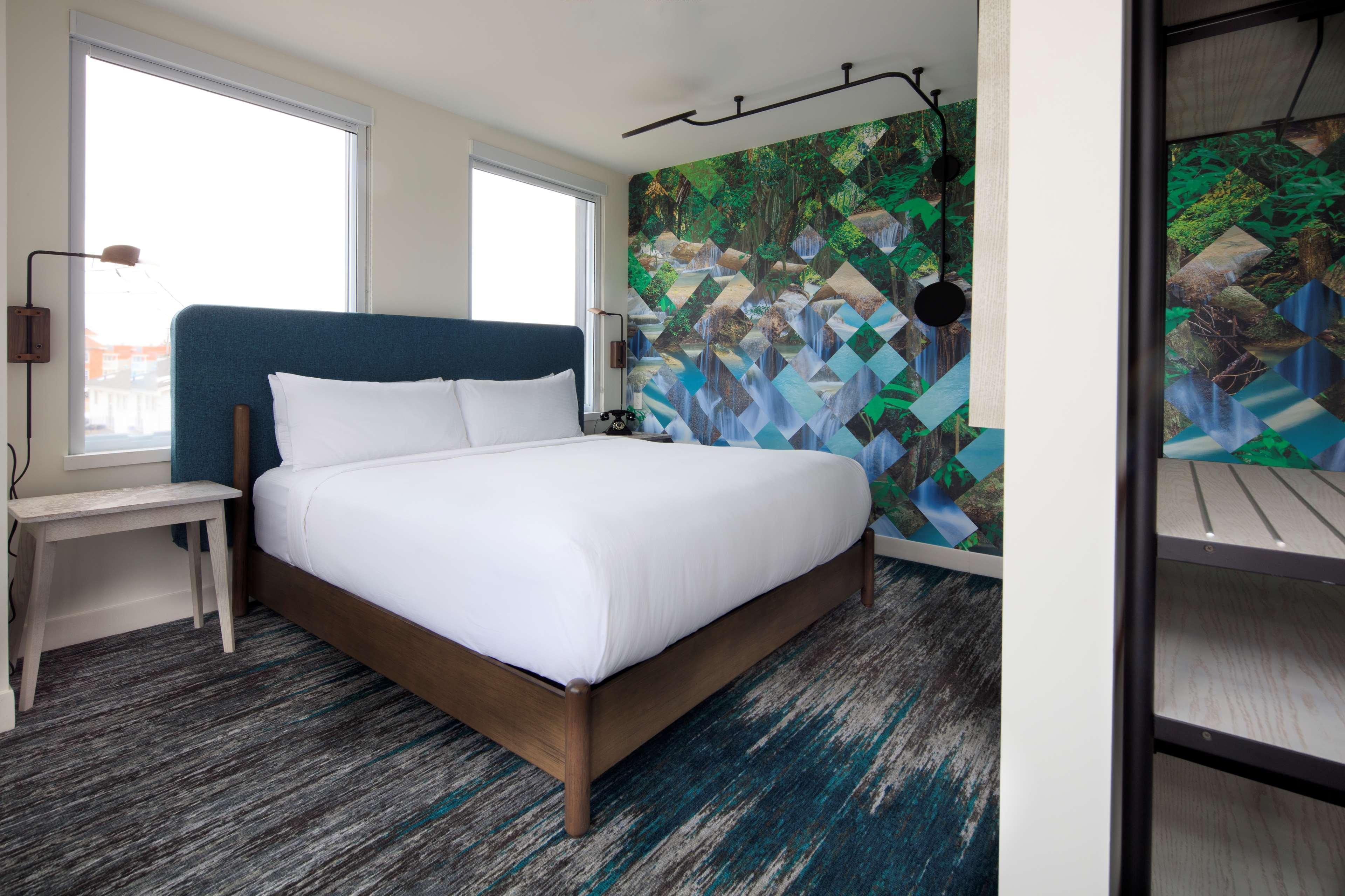 Hotel Canvas Moncton, Tapestry Collection By Hilton Exteriér fotografie